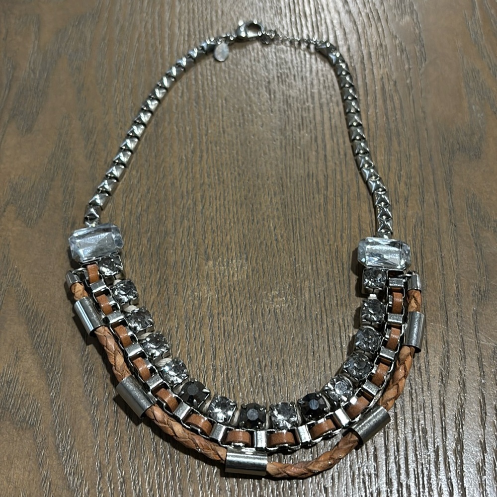 Studded necklace with rope and sparkle